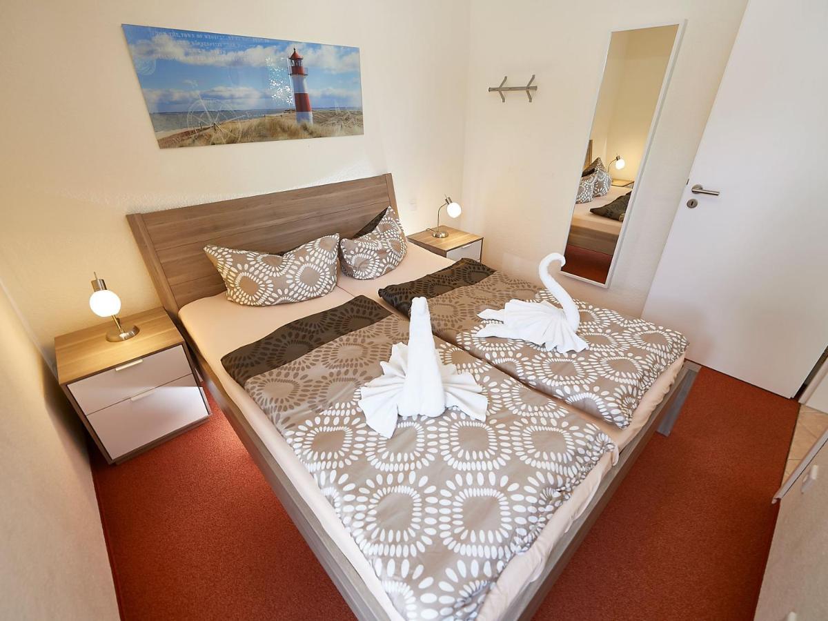 Apartment Schwan F654 Wg 19a Kornblume *